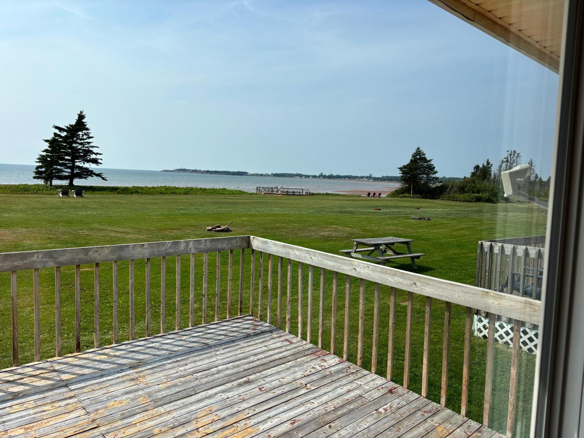 Cottages On Pei-Oceanfront Bedeque Exterior foto