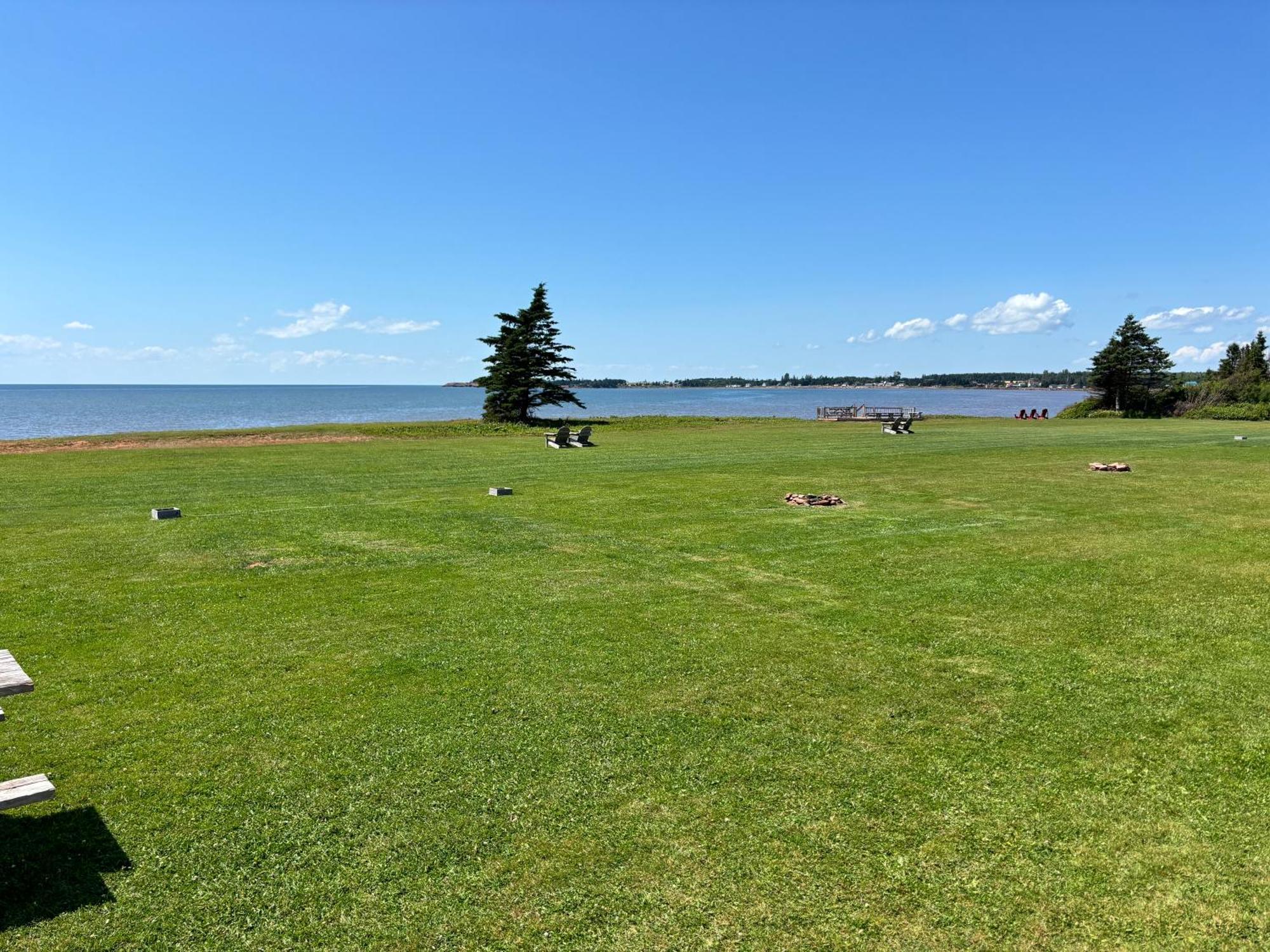 Cottages On Pei-Oceanfront Bedeque Exterior foto